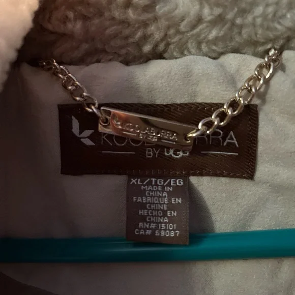 Koolaburra By Ugg Womrns Sherpa Coat never worn - Picture 11 of 11